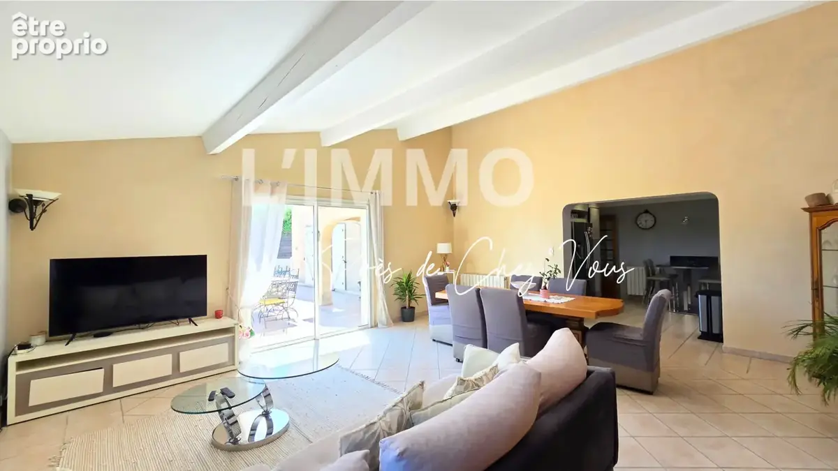 Maison 137m² 4 chambres piscine 11058m² de terrain. - photo 5