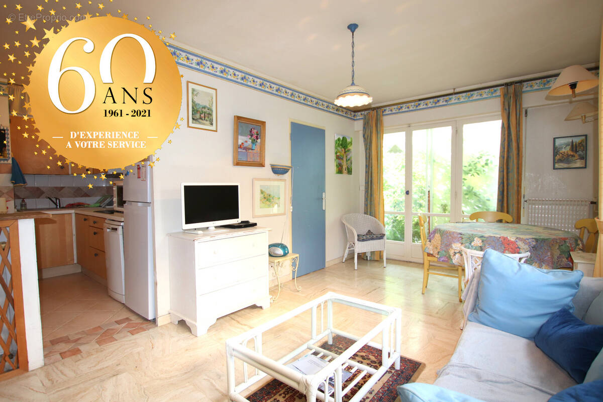 Appartement à SAINT-RAPHAEL