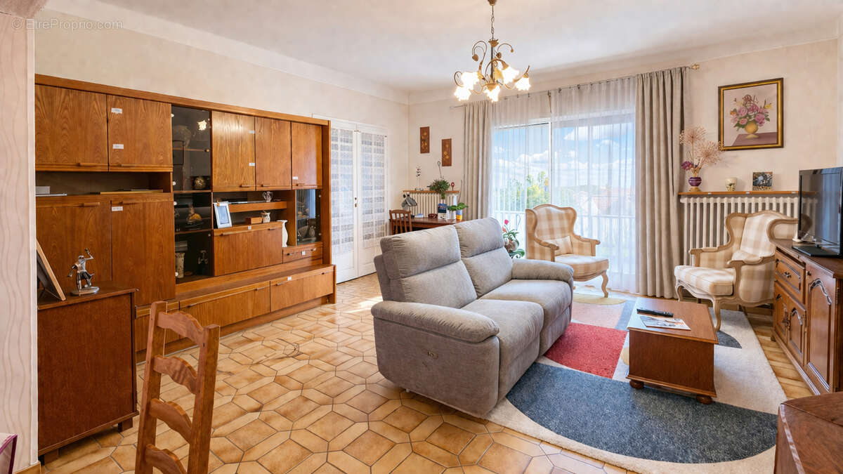 Maison à NEUILLY-PLAISANCE