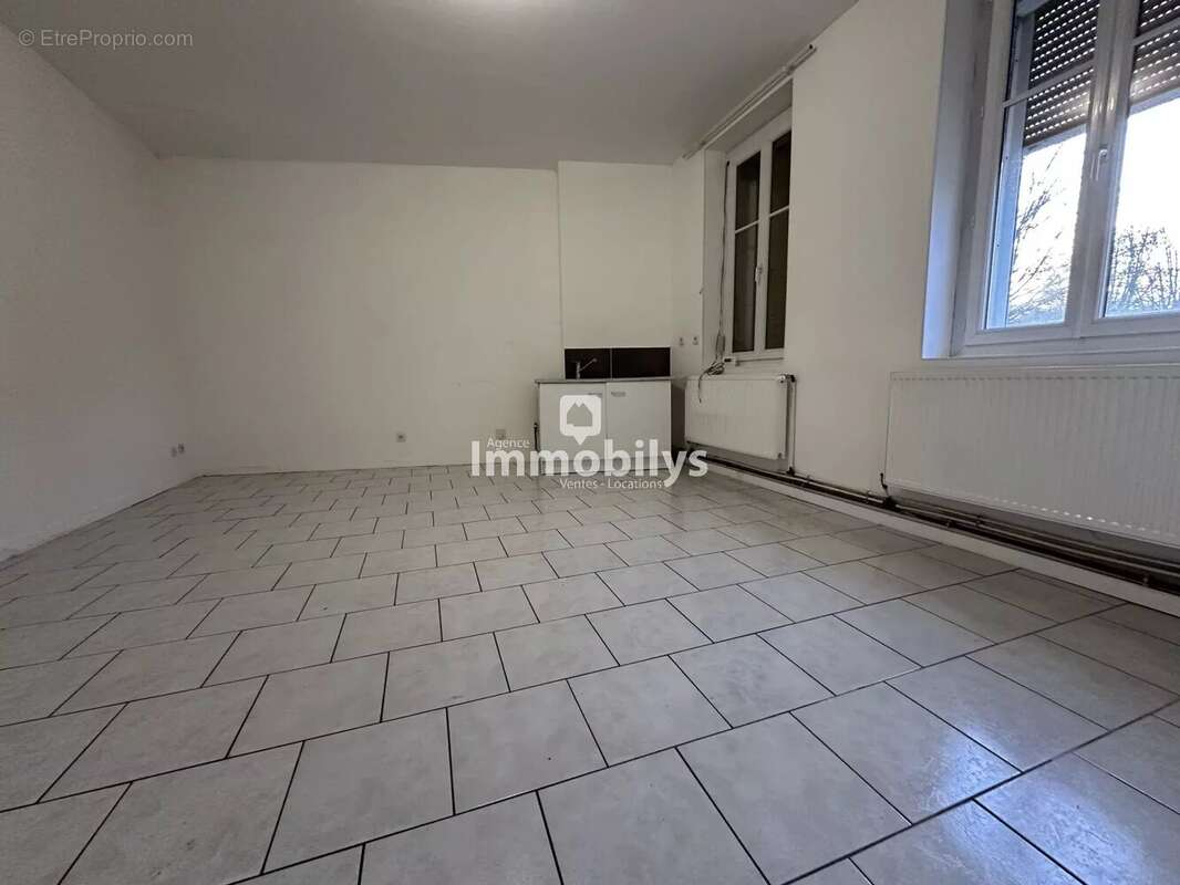 Maison à SIN-LE-NOBLE