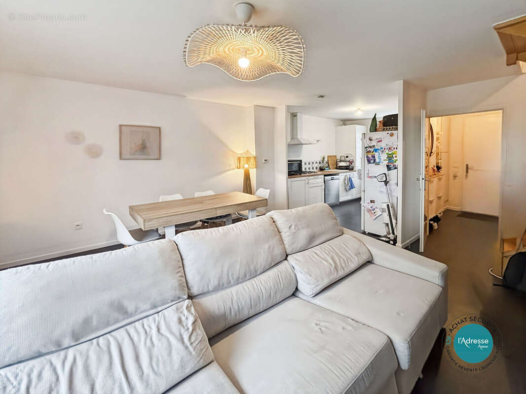 Maison à FONTENAY-LE-VICOMTE