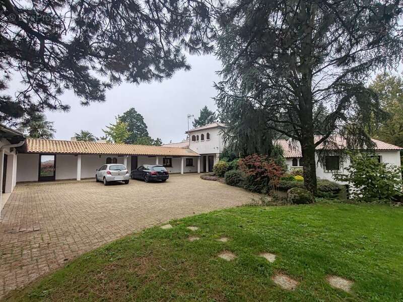 Propriete à vendre 12 pièces L'OIE (85) - photo 31
