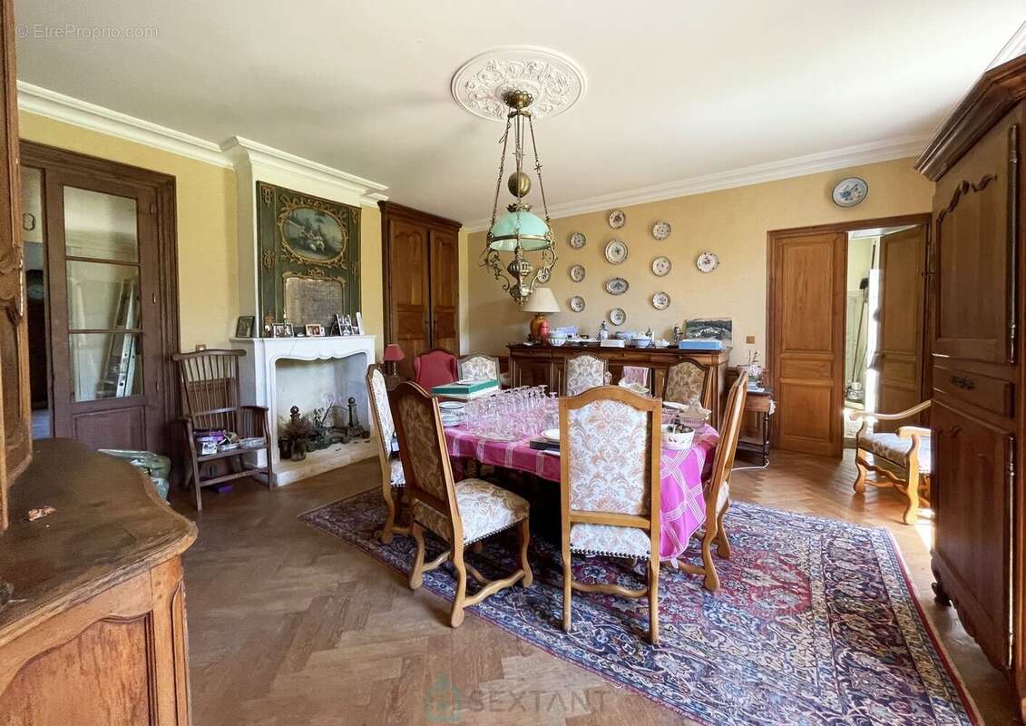 Domaine du xviiième siecle sur + de 8,5 ha avec etang et dependances - photo 15
