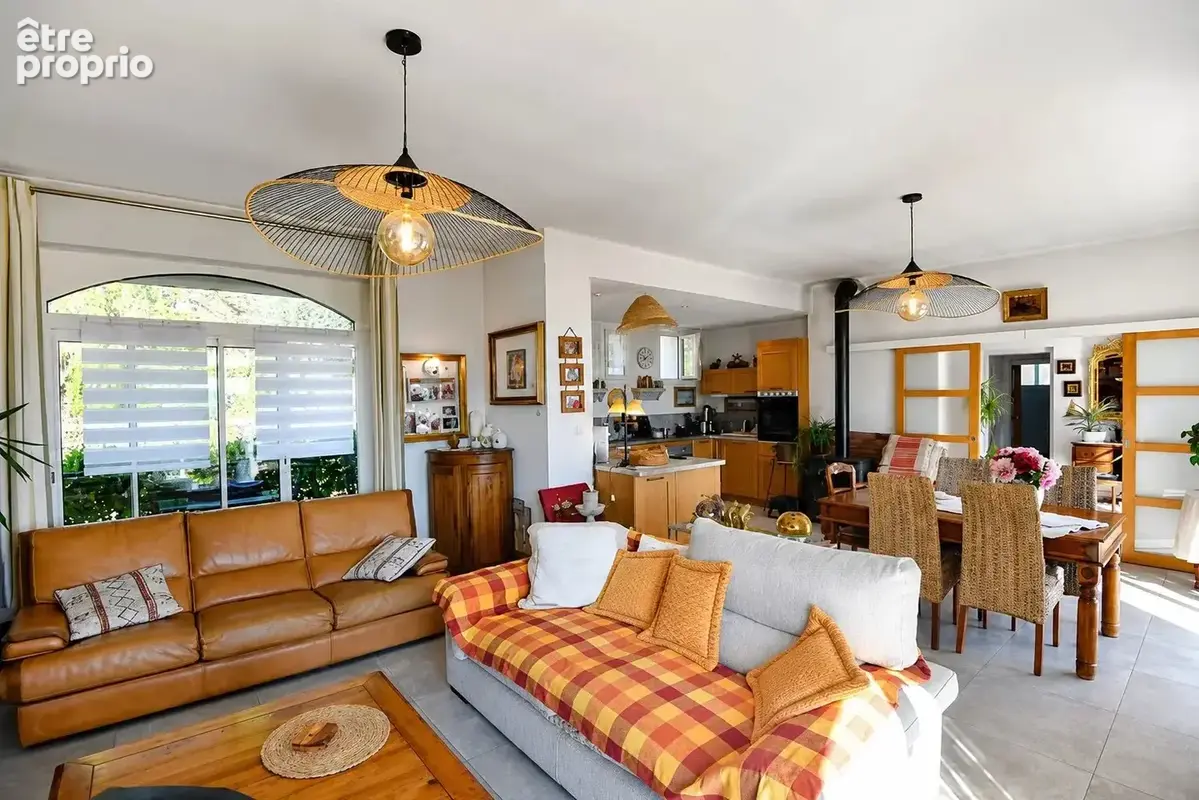 Fayence – Villa de 180 m² avec 3 chambres et vue dégagée - photo 6