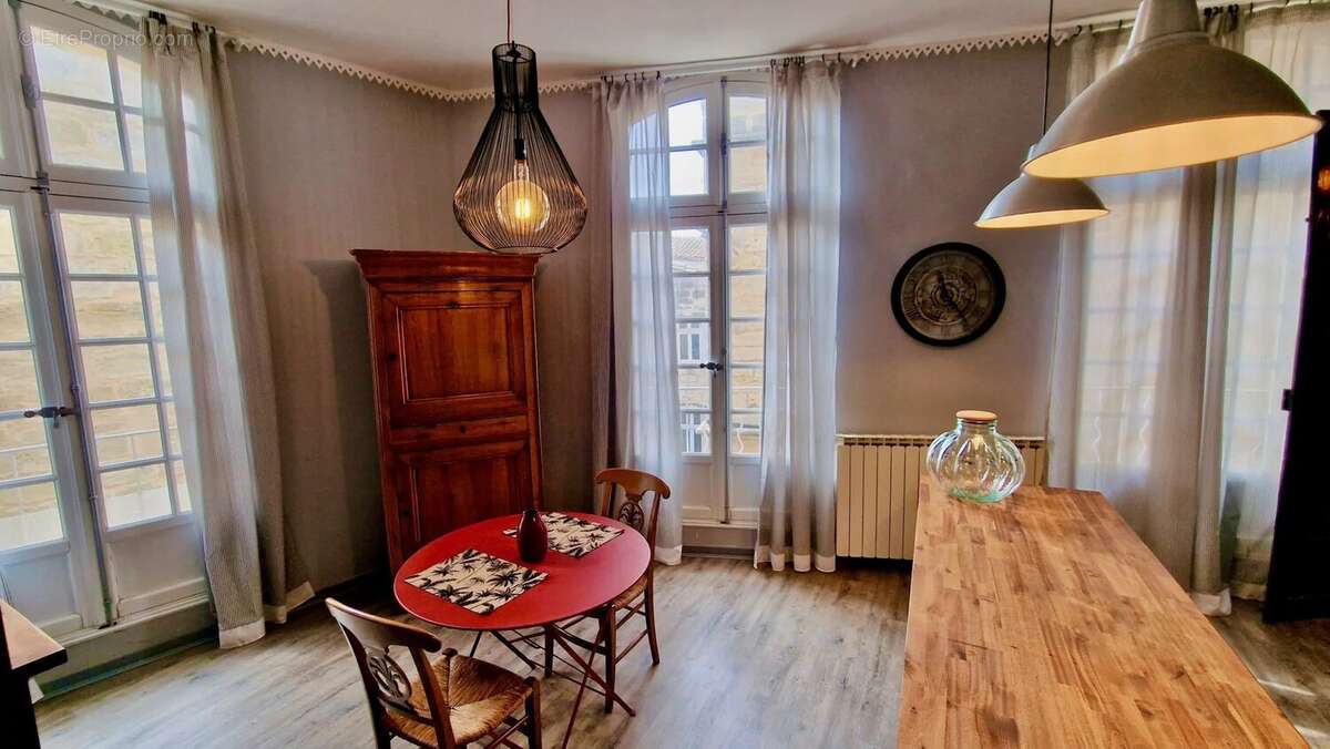 Appartement à PEZENAS