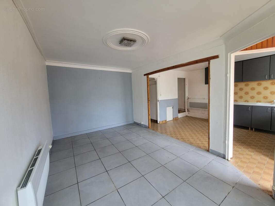 Maison 74 m² à Gourin  - photo 4