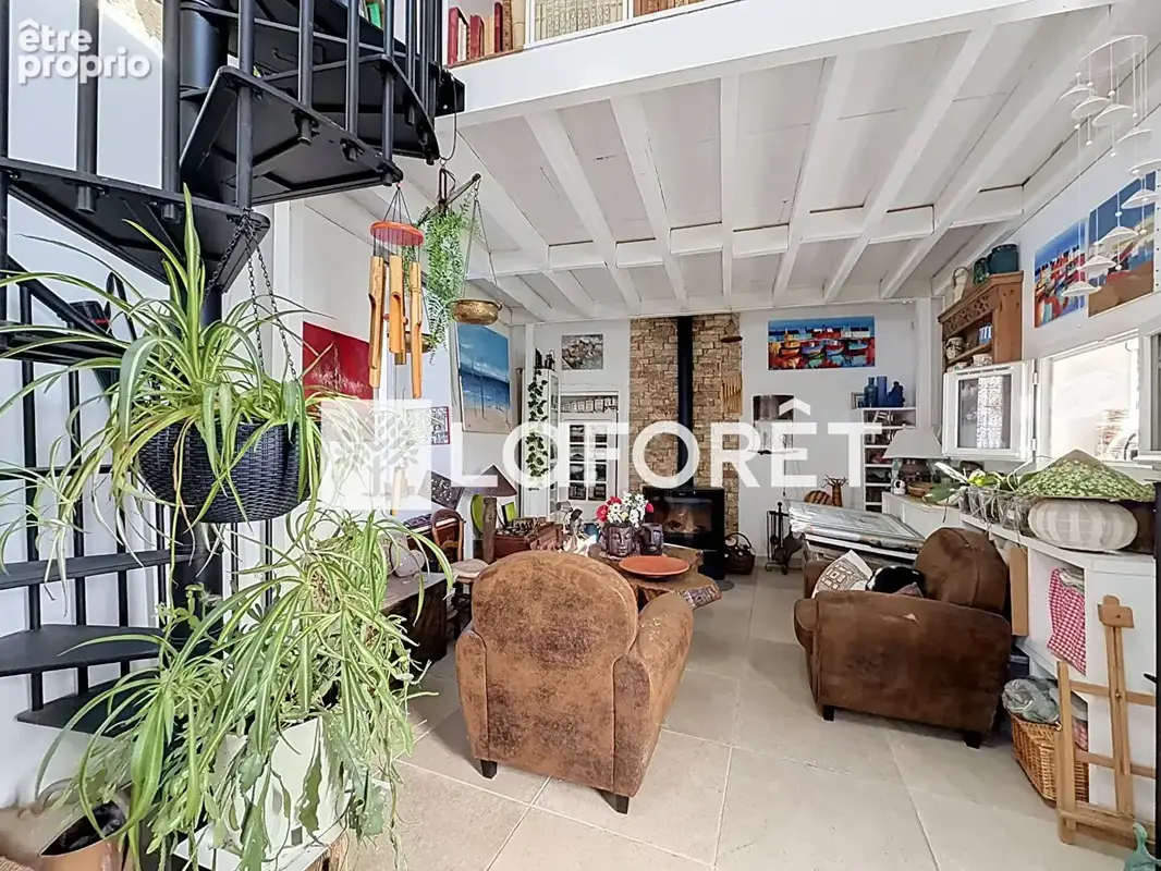 Local Artisanal Moissy Cramayel de 42 m2 - photo 2