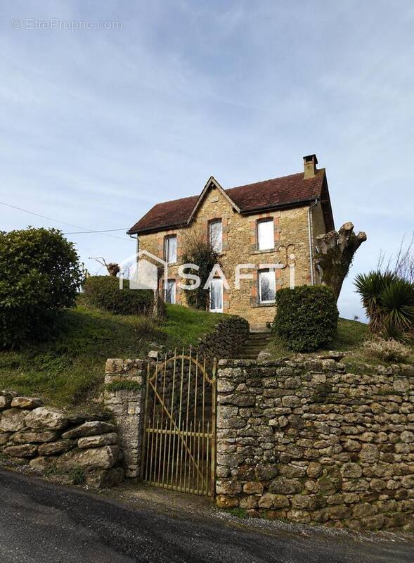 Photo 1 - Maison à SAINT-PARDOUX-ET-VIELVIC