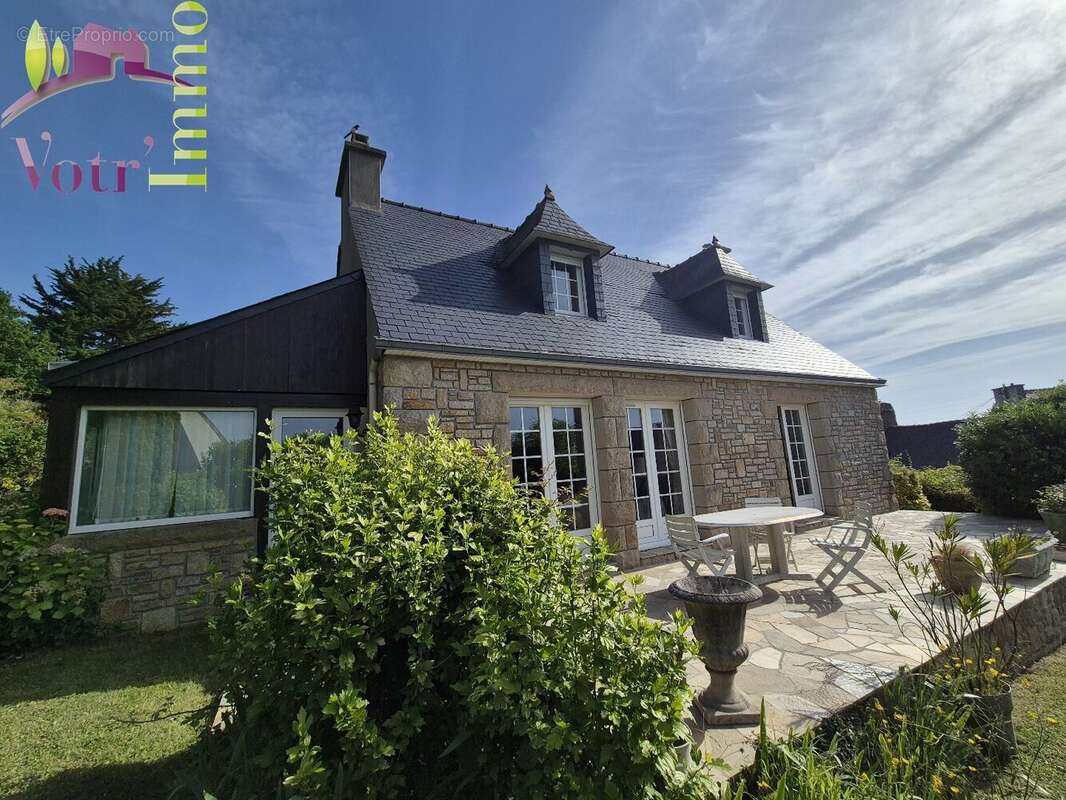 Maison à LOGONNA-DAOULAS