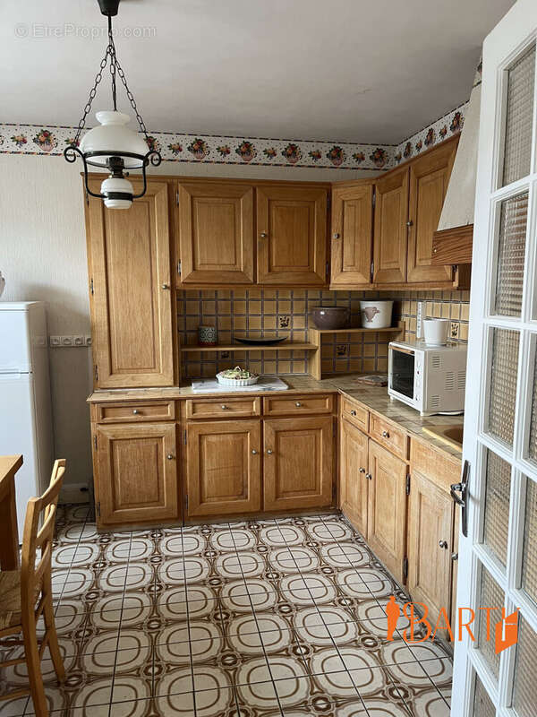 Maison à SAINT-DOULCHARD