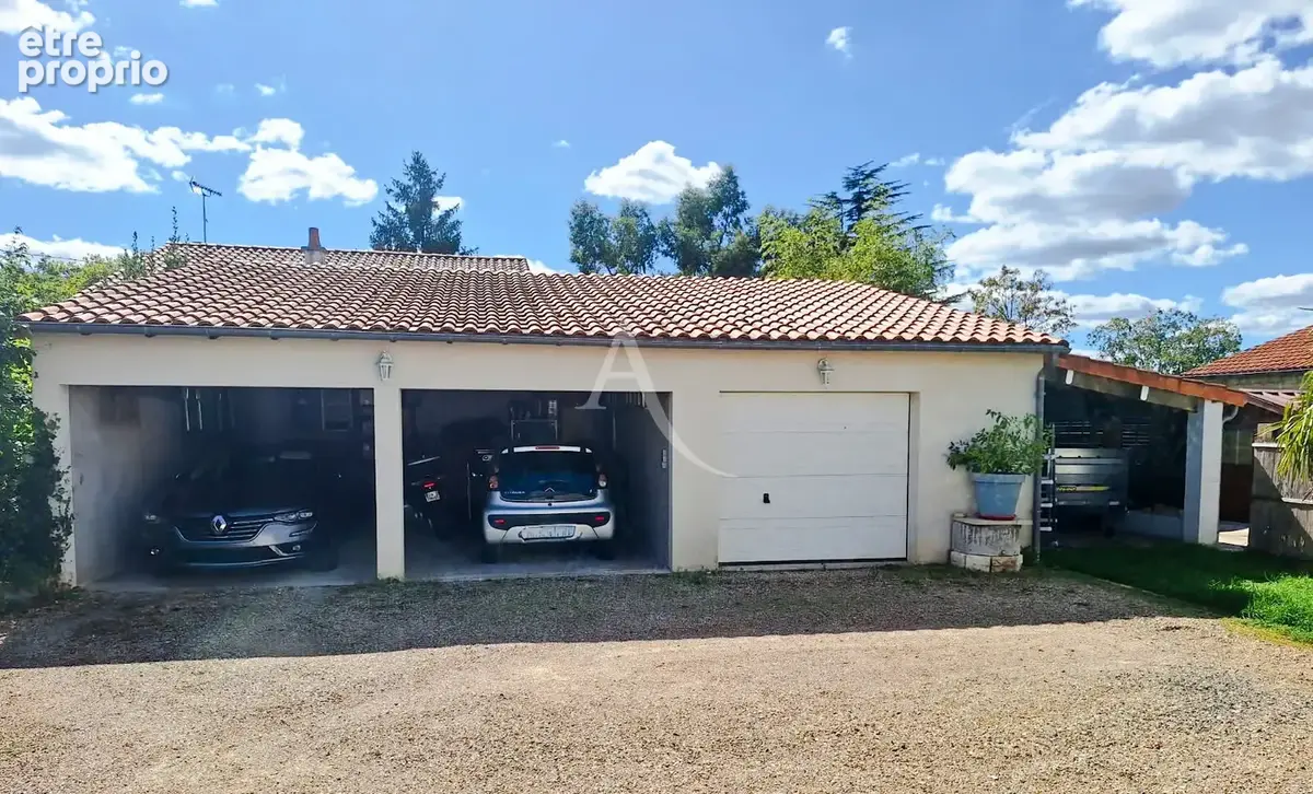 Buxerolles - plain pied - 3 chambres - 1 bureau - garage - photo 3