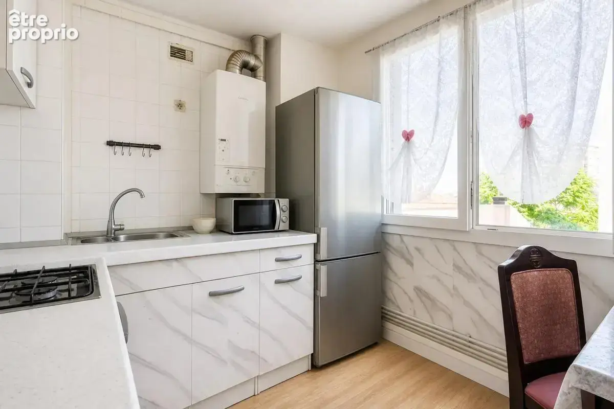 Appartement à AUBERVILLIERS