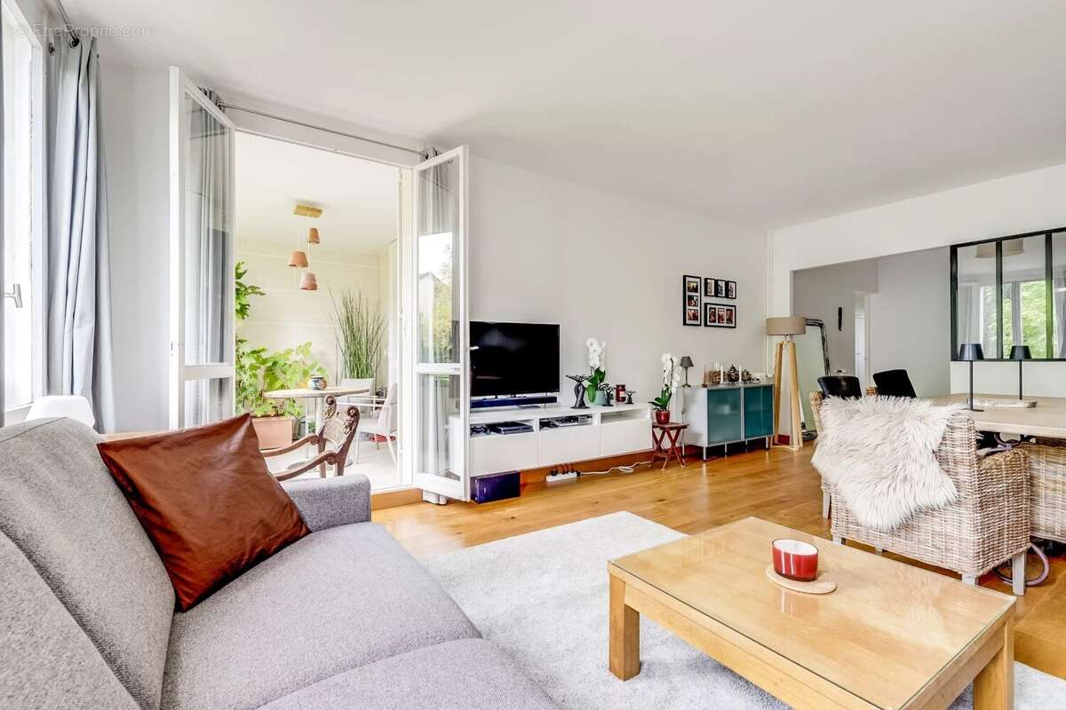 Appartement à LOUVECIENNES