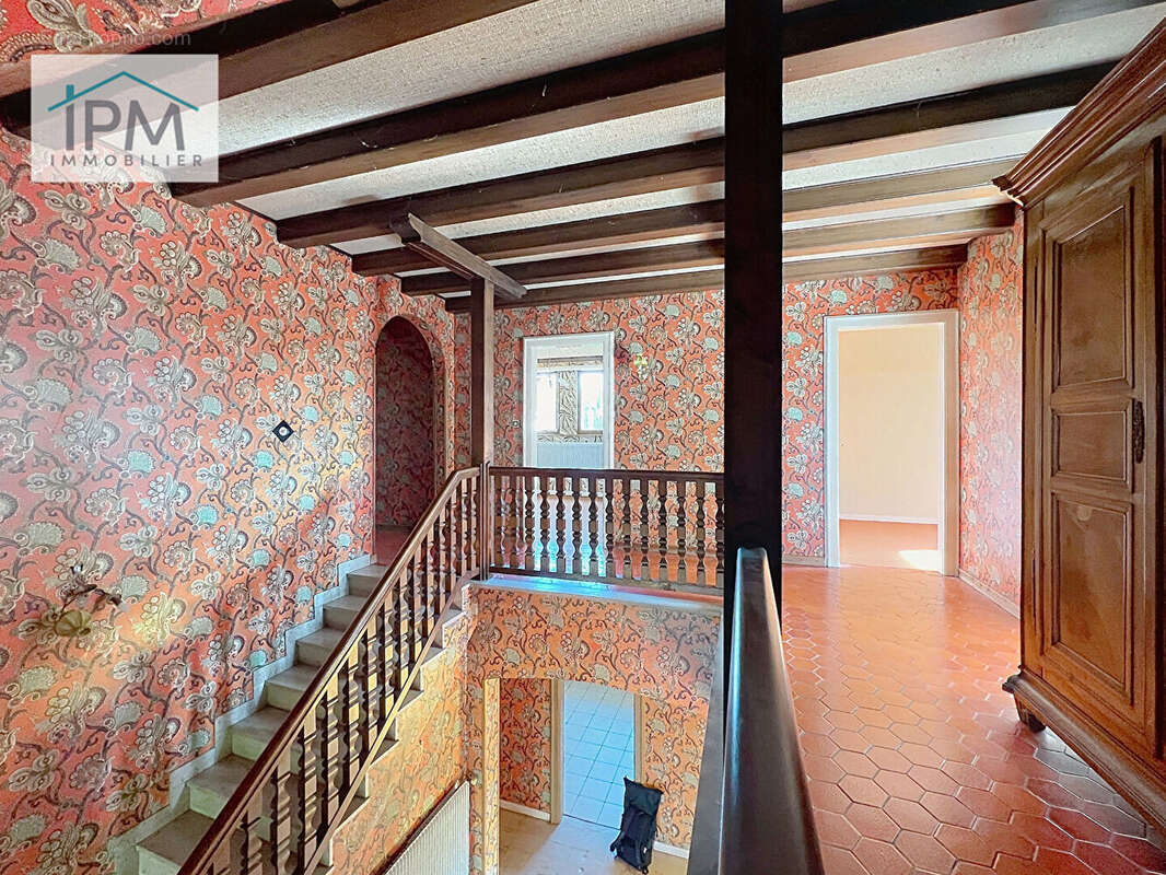 OBERNAI À VENDRE - Maison individuelle de 262 m² habitables sur terrain de 13,37 ares - photo 8
