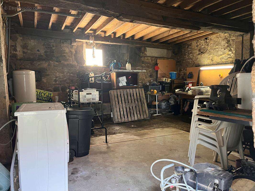 Maison 65 m²  avec 2 chambres + maisonnette à rénover - photo 14