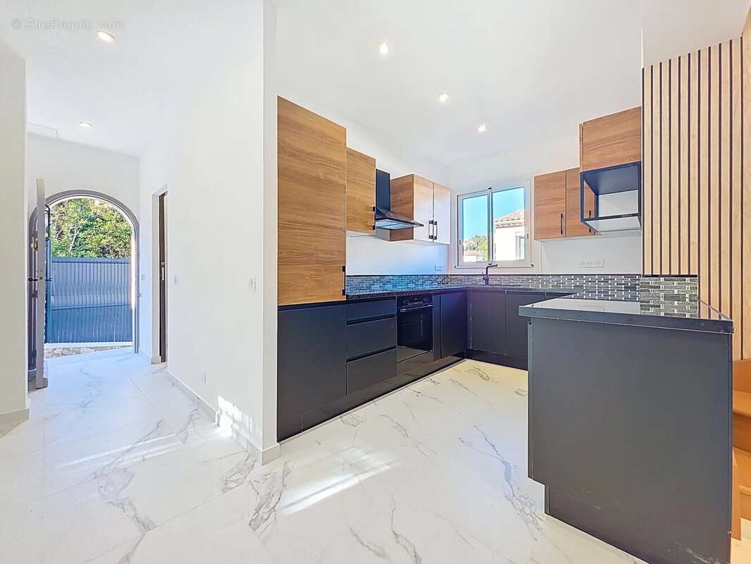Nouveaute : maison de ville individuelle - 4p en parfait etat et au calme ! - photo 6