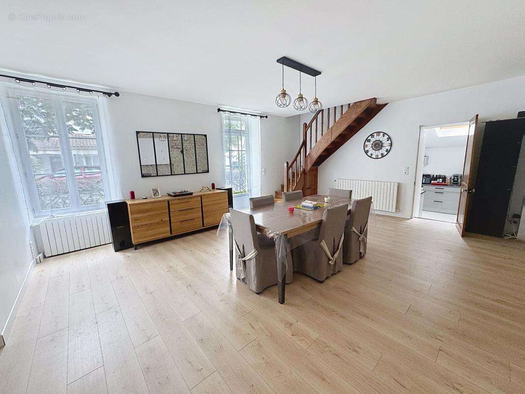 Maison À Vendre - photo 4