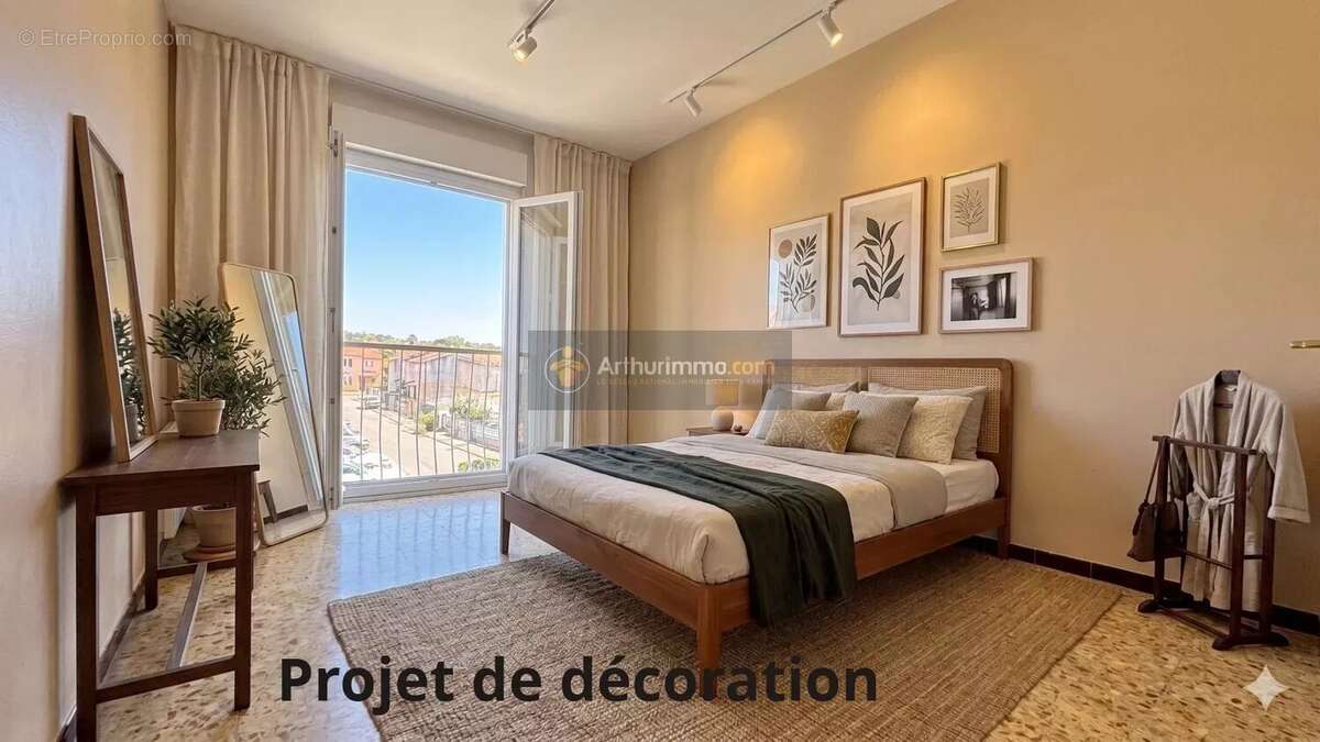 Appartement à LE MUY