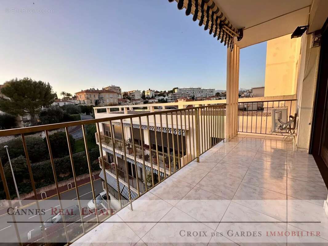 Appartement à CANNES
