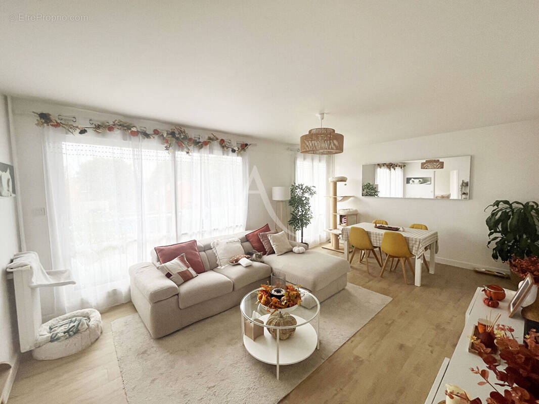 Appartement à DOURDAN