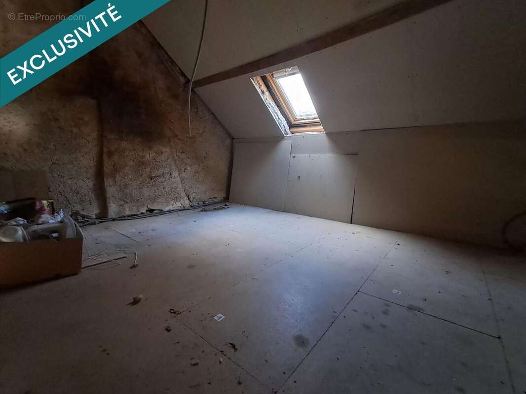 Photo 8 - Maison à CERCY-LA-TOUR