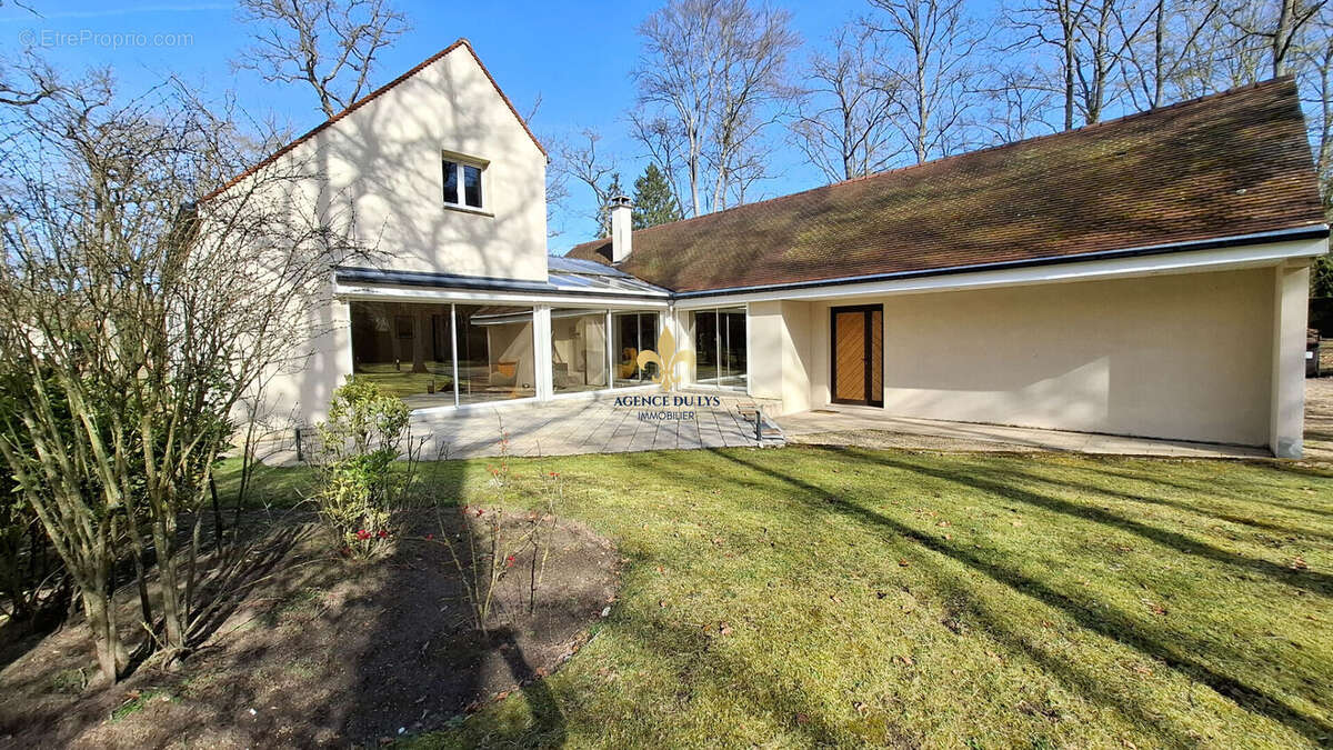Maison à LAMORLAYE