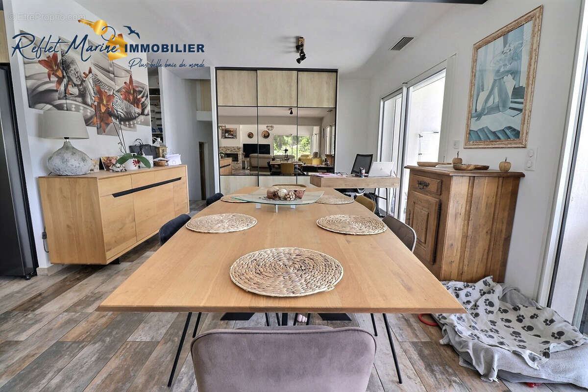 Maison à LA CADIERE-D&#039;AZUR