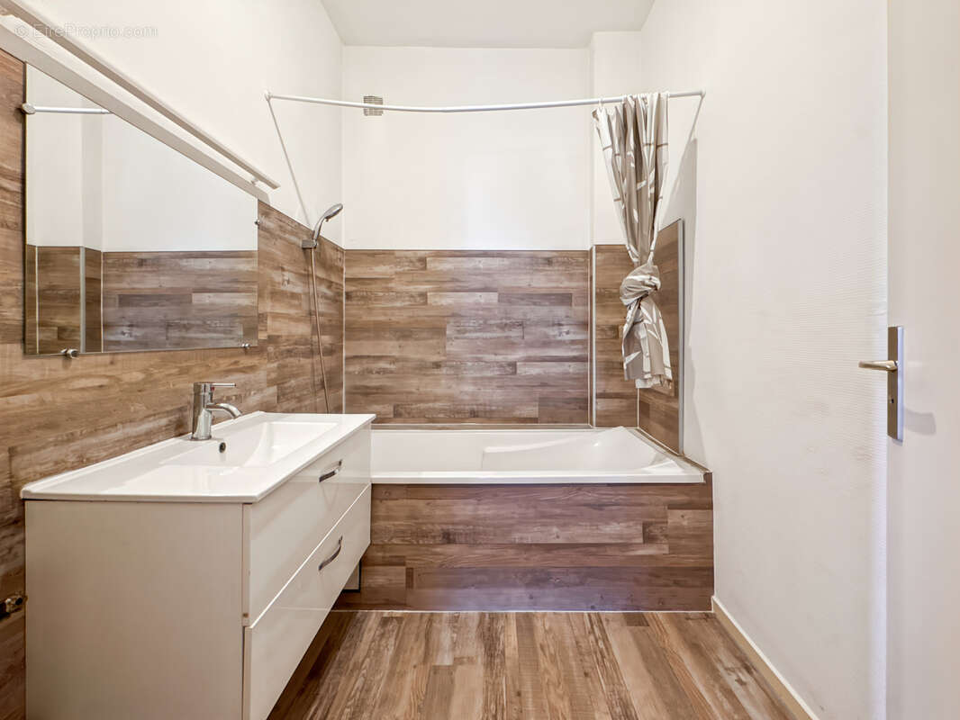 Appartement à TREVOUX