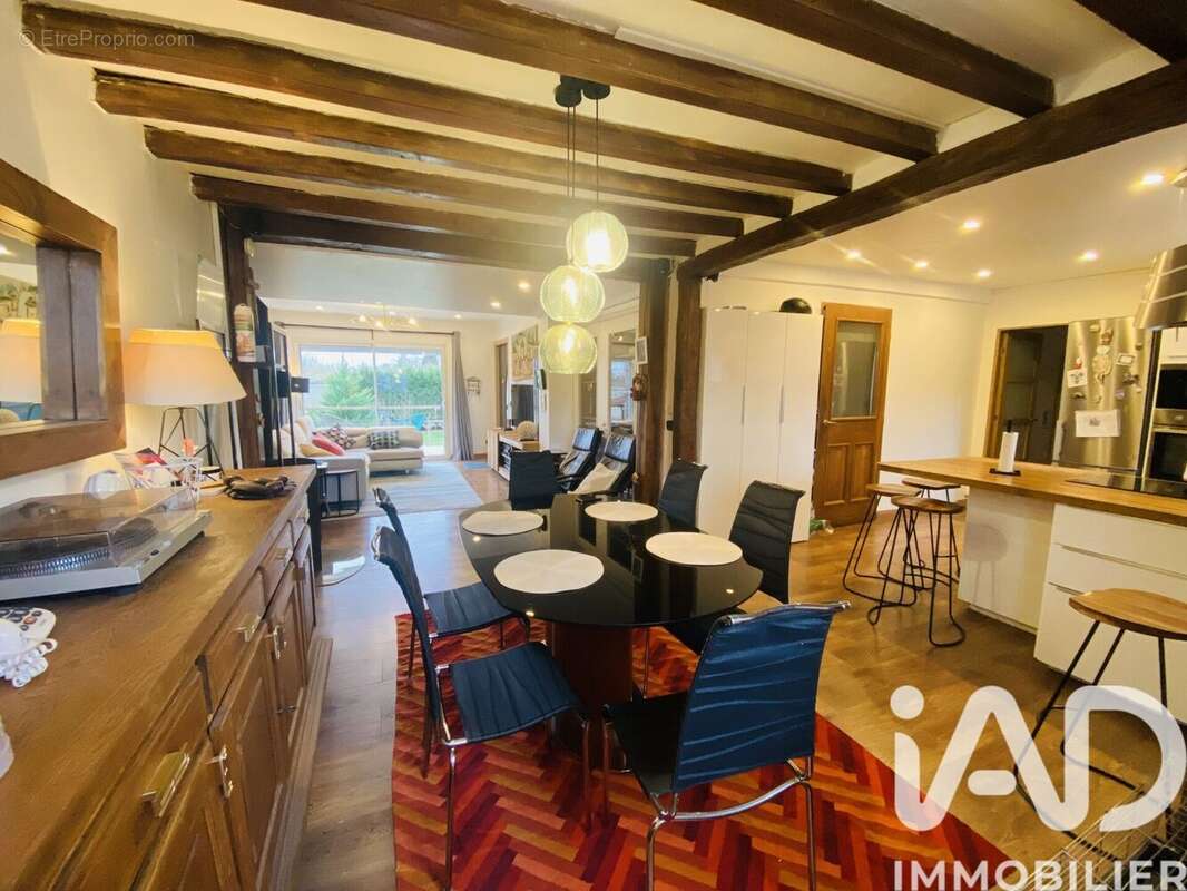 Photo 2 - Maison à NOYON