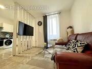 Appartement à MARSEILLE-3E