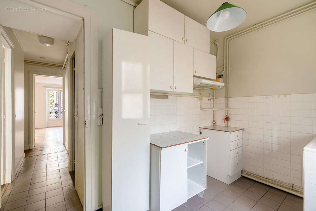 Appartement à PARIS-8E