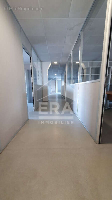 Bureaux 435m² à marseille 15e arrondissement - photo 5