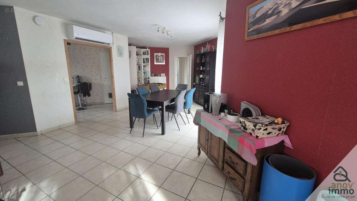 Maison à VOEUIL-ET-GIGET