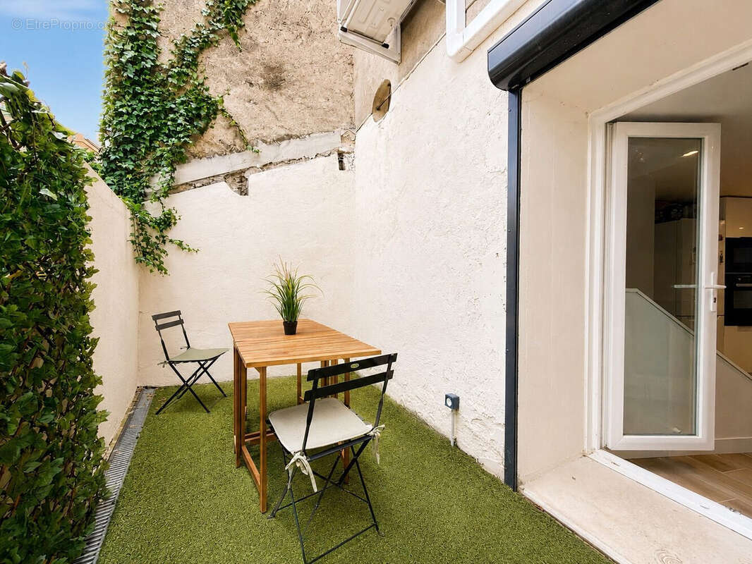 Maison 112 m² à Orcet  - photo 5