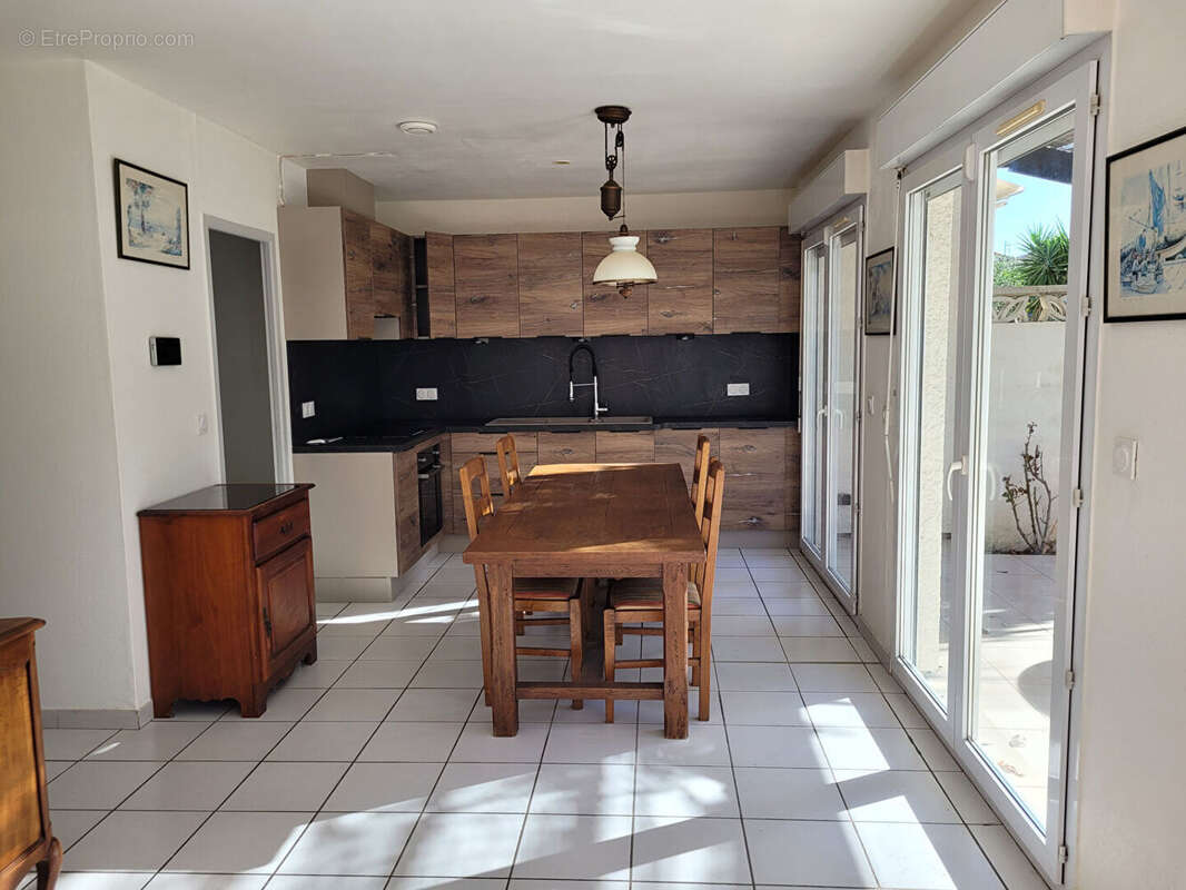 Maison à CANET-EN-ROUSSILLON