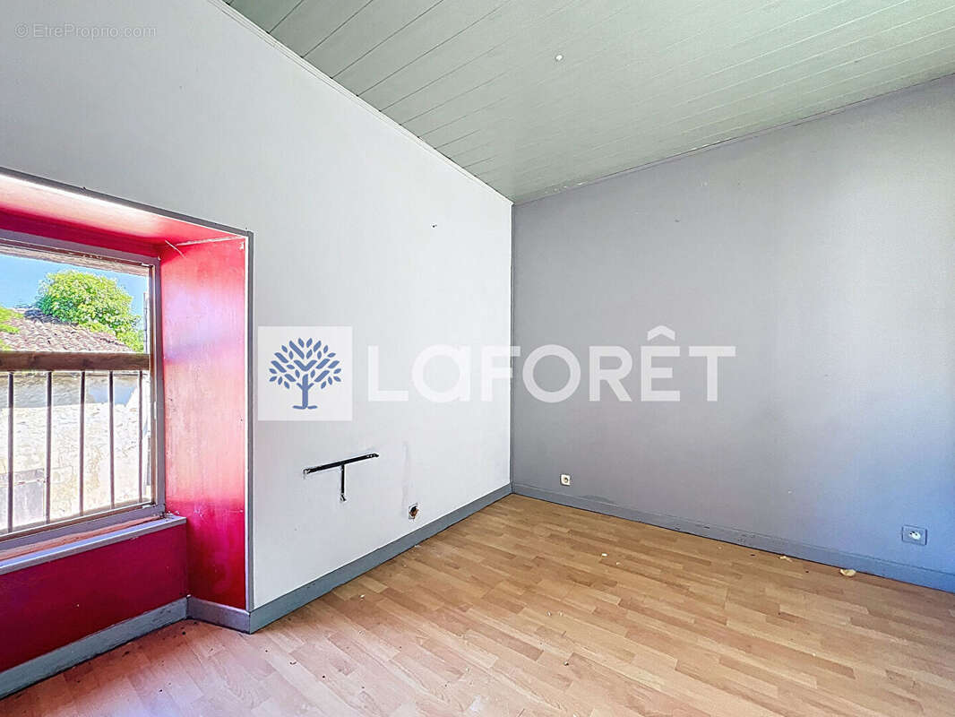 Maison en pierre à MONCONTOUR 86 - photo 9