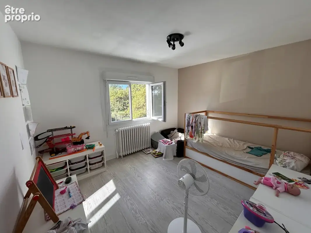 Maison à Ussel en CORREZE - photo 4