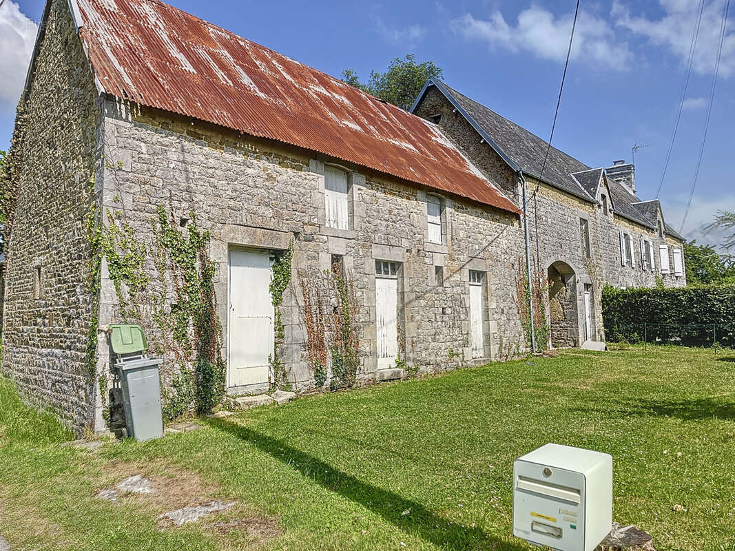 Maison à LINGREVILLE