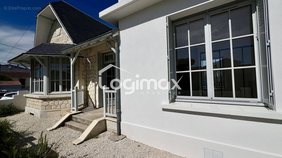 Maison à LA ROCHELLE