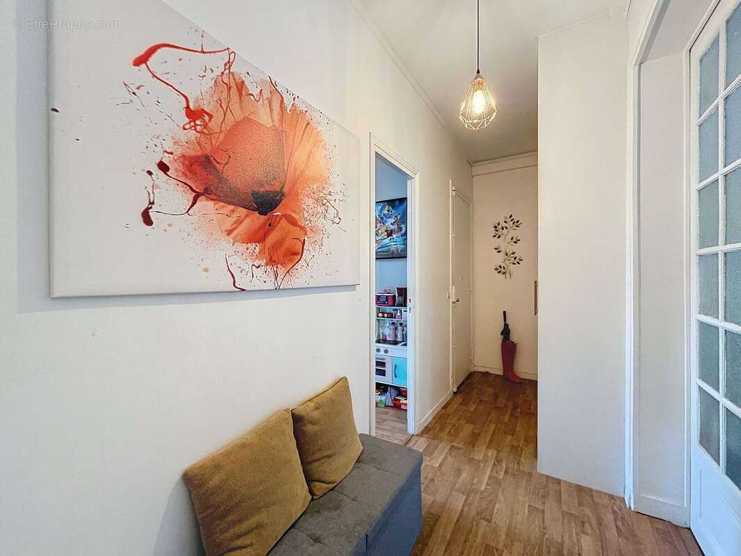 Appartement à SAINT-MAUR-DES-FOSSES