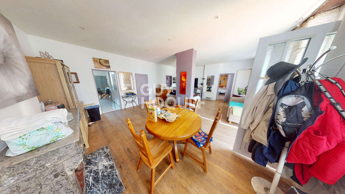 Appartement à ACCOLAY