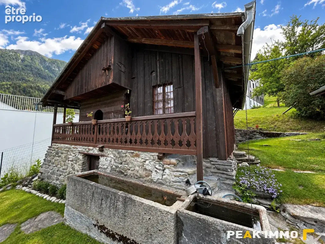 Ferme de pays composée de 5 appartements et terrains attenants 484,42 m2 utiles - LES HOUCHES - photo 6