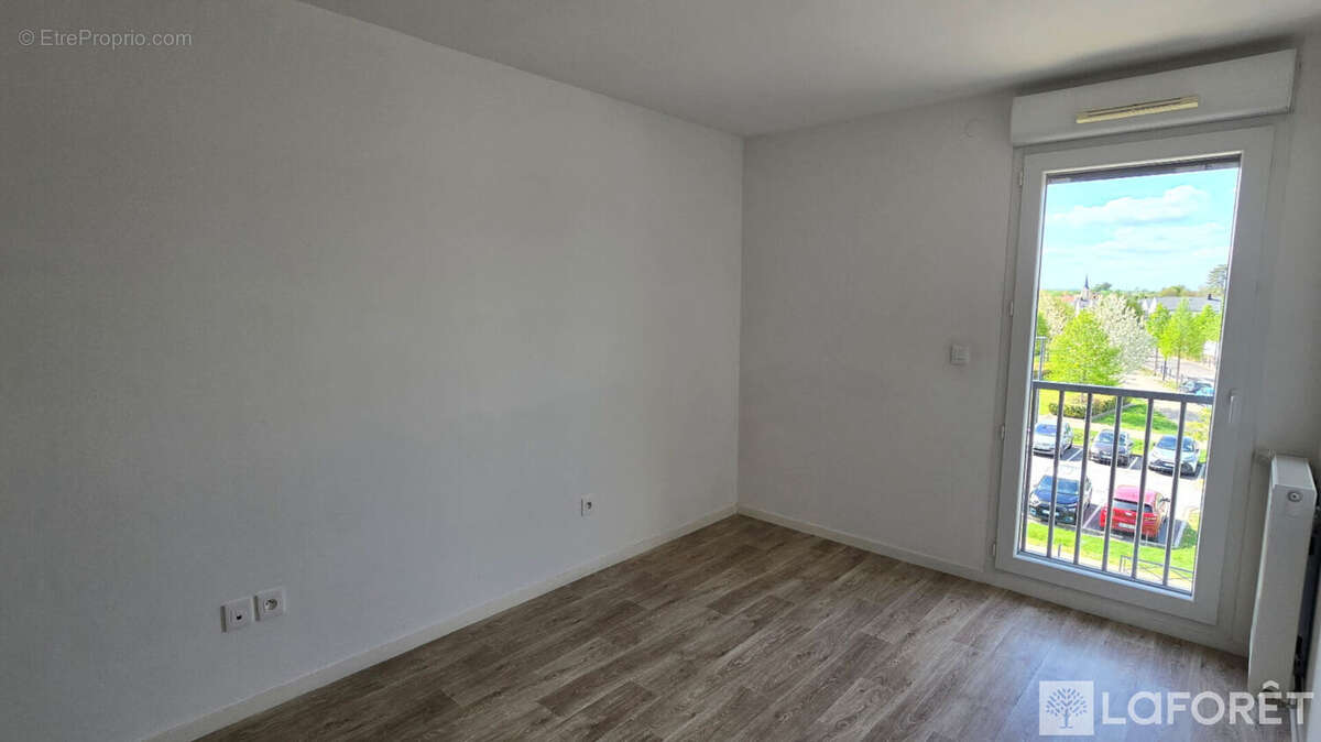 Appartement à BEZANNES