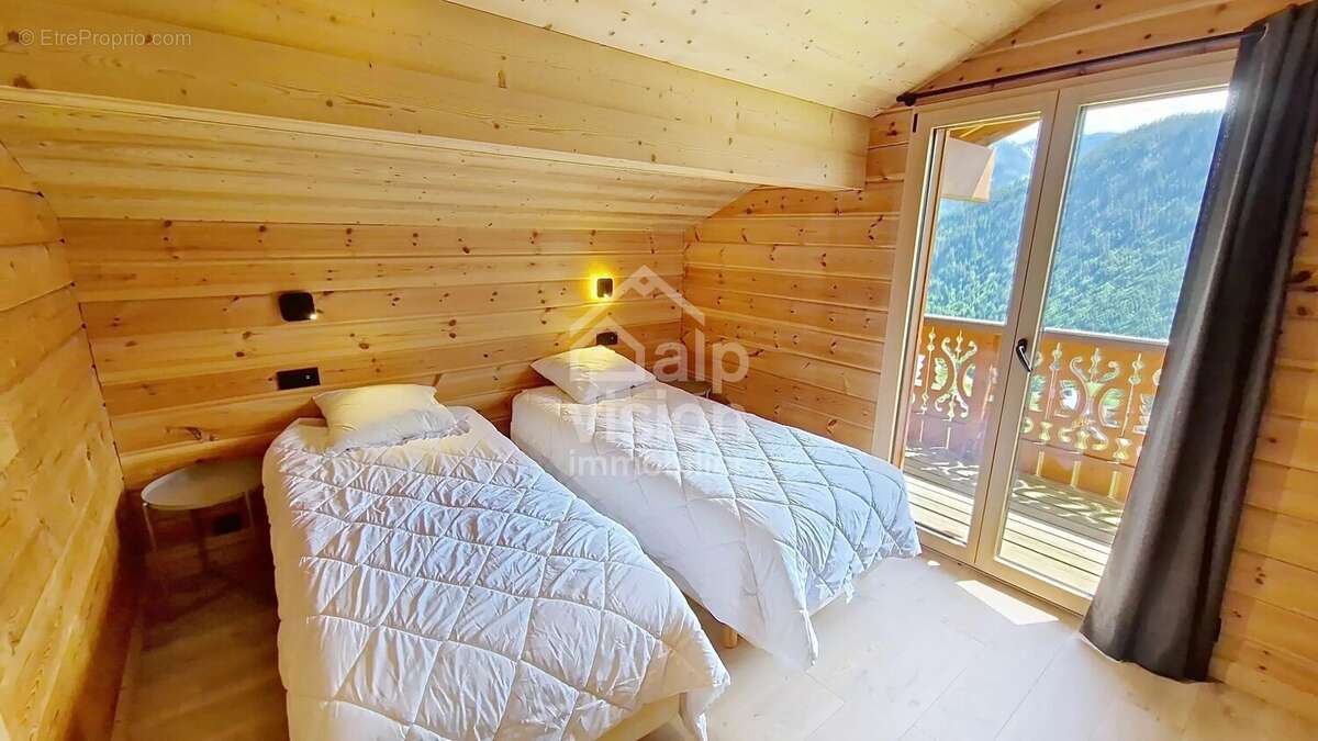 Maison à CHATEL