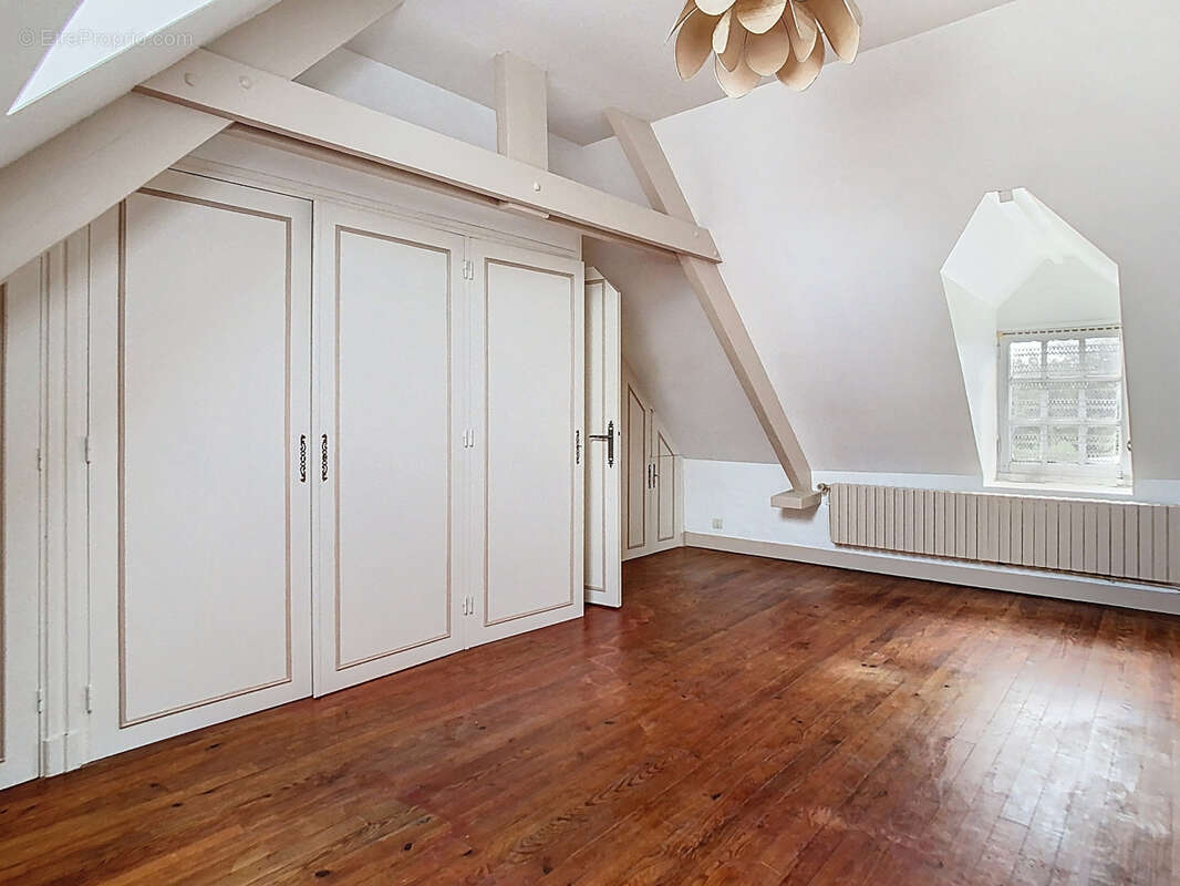 Maison à SAINT-GERMAIN-SUR-AY