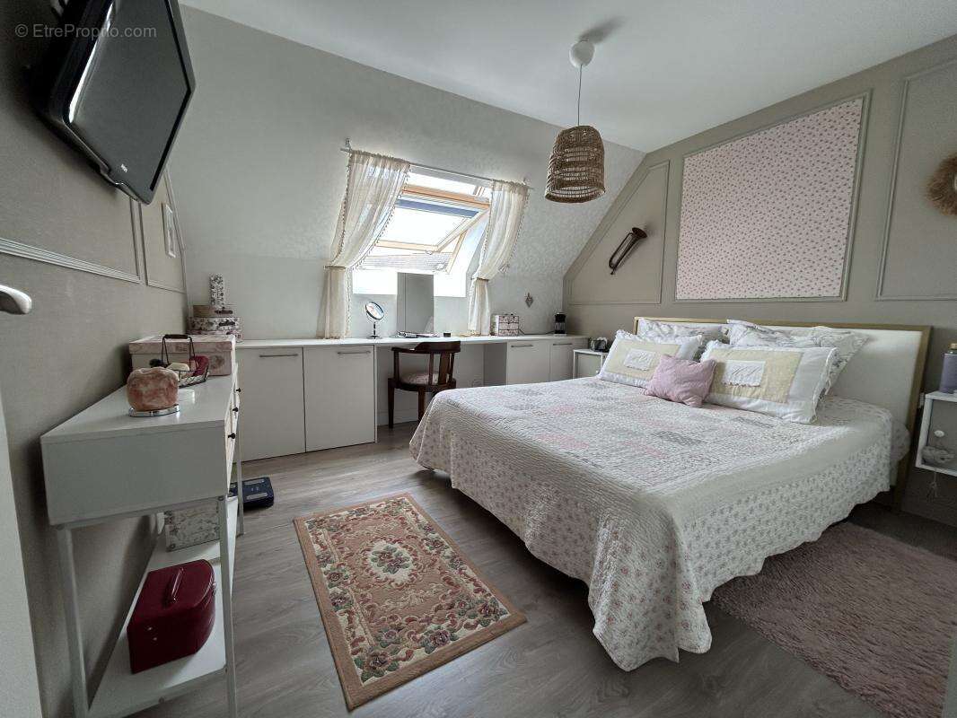 Maison 112 m² à Outreau  - photo 9