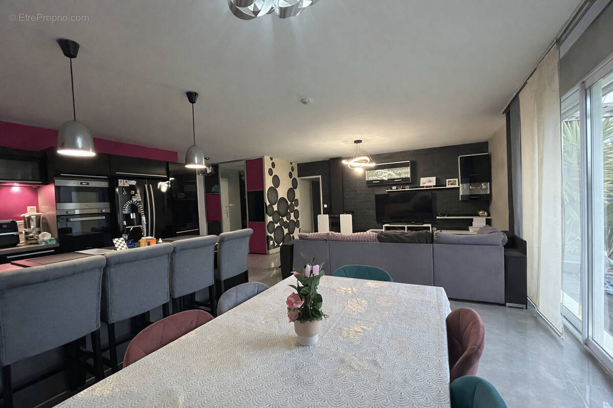 Maison à LUC-SUR-ORBIEU