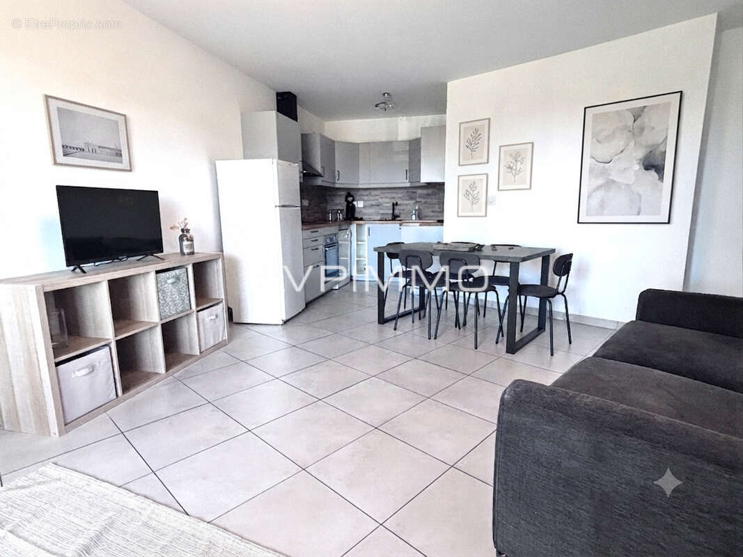 À vendre   Appartement T3 de standing à Saint-Cyr-sur-Mer - photo 2