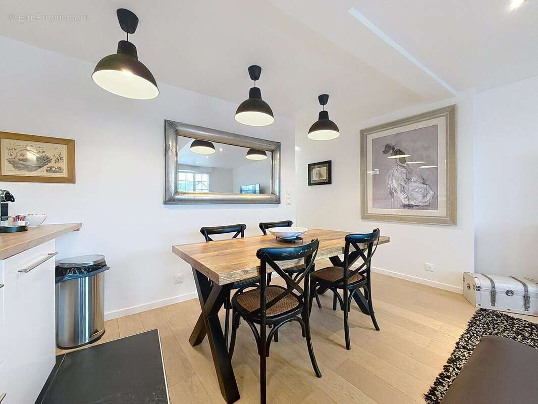 Appartement à TROUVILLE-SUR-MER