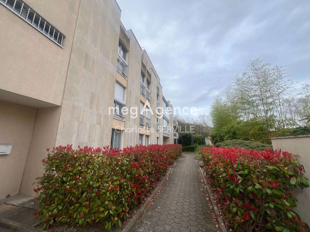 Appartement à LE CHESNAY